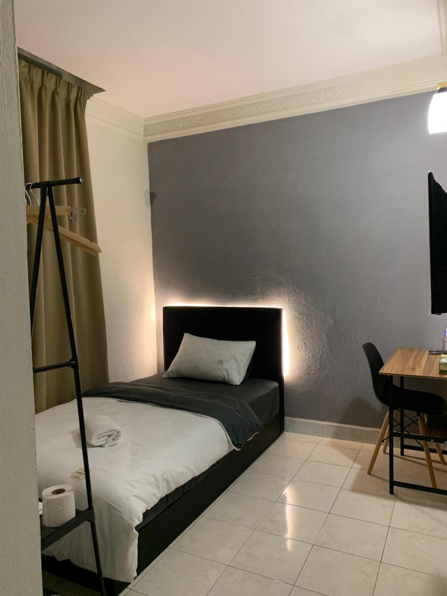 Andiana Hotel & Lodge - Kota Bharu City Centre Екстериор снимка